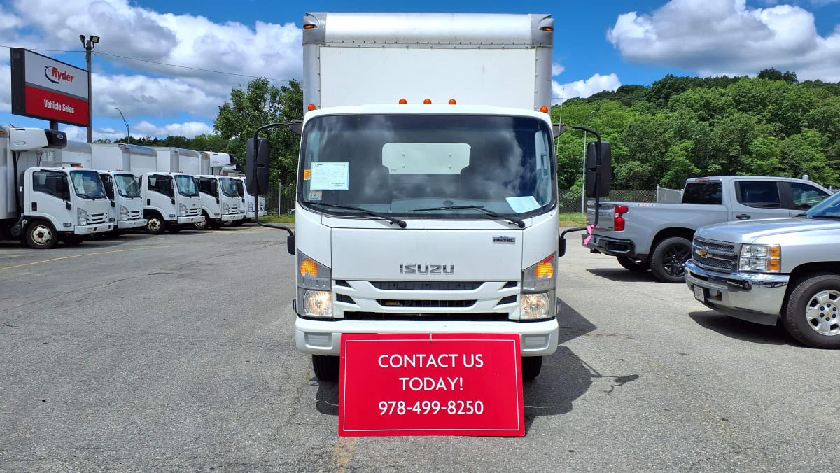 2020 Isuzu NRR in Salisbury, MA — photo 2