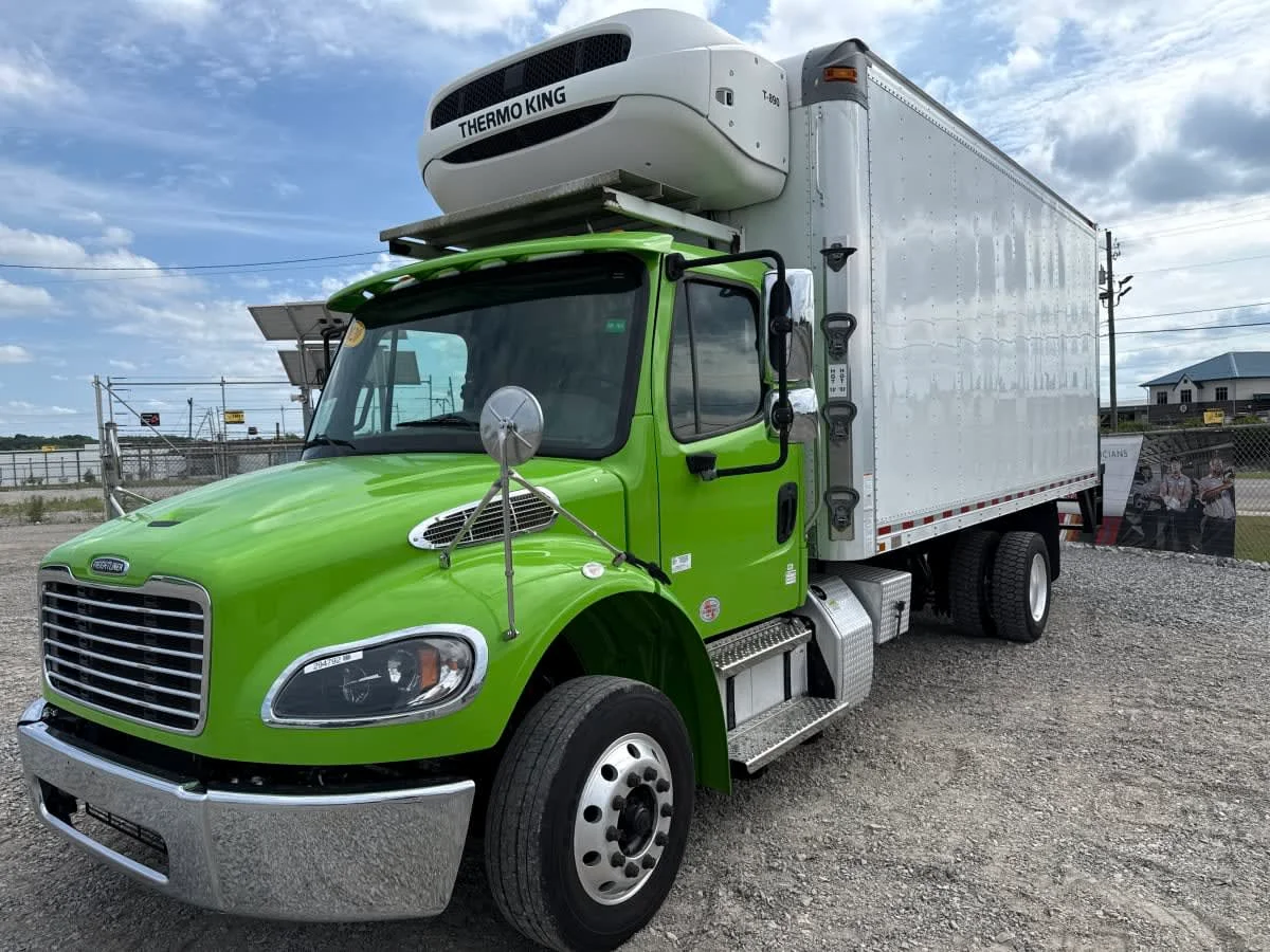 2020 Freightliner M2 106