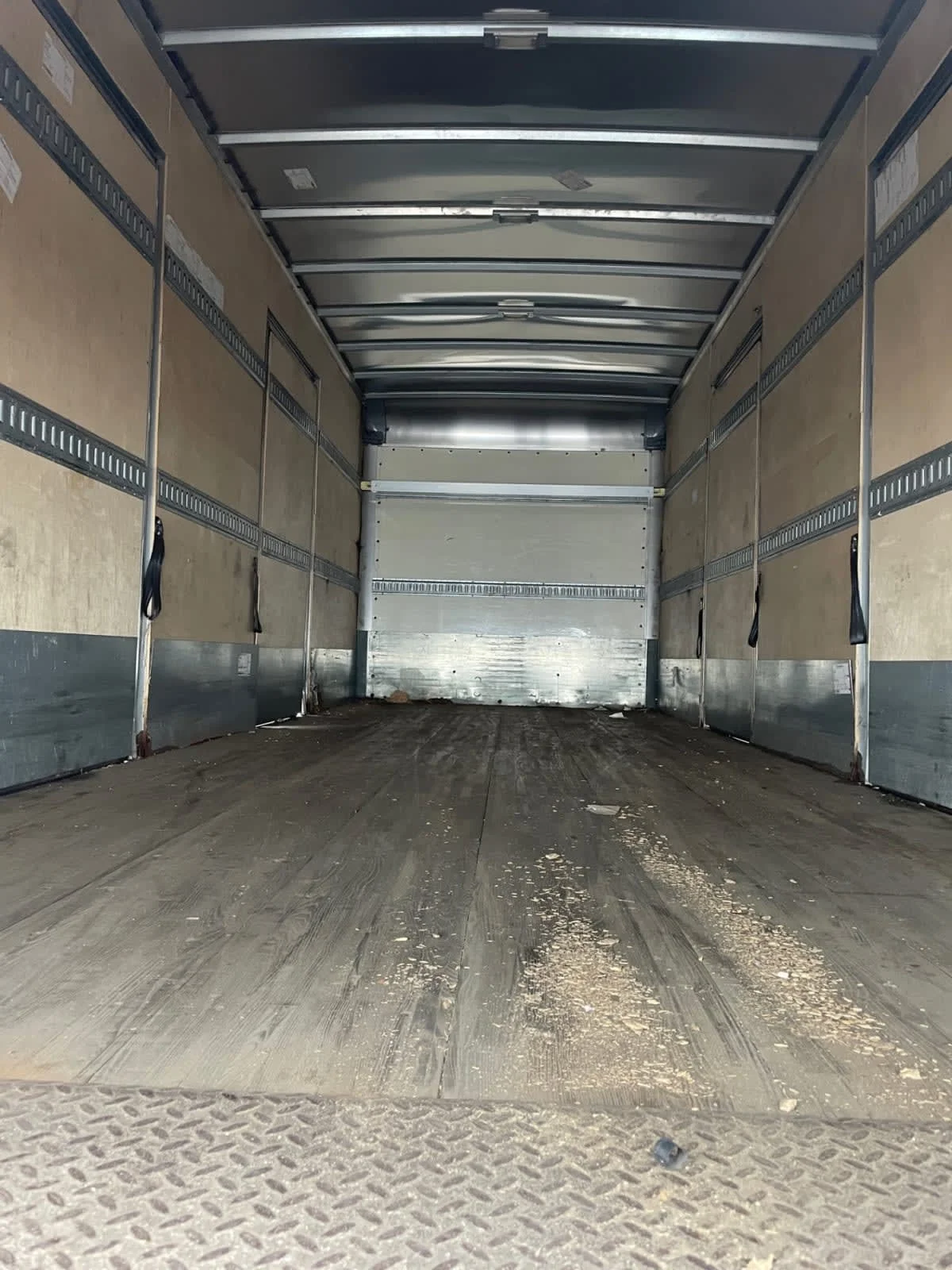 2017 Freightliner M2 106 in Farmingdale, NY — photo 8