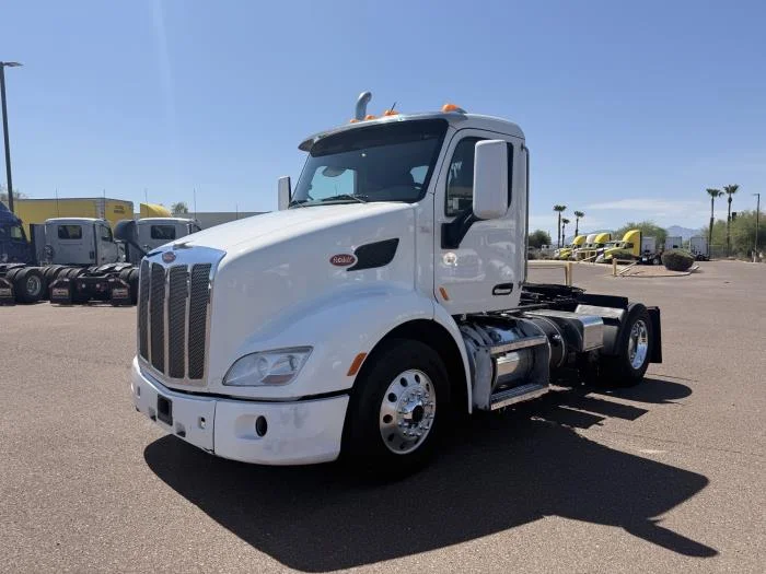 2018 Peterbilt 579 — photo 2