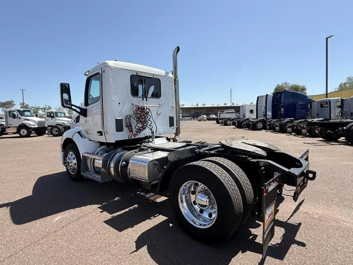 2018 Peterbilt 579 — photo 4