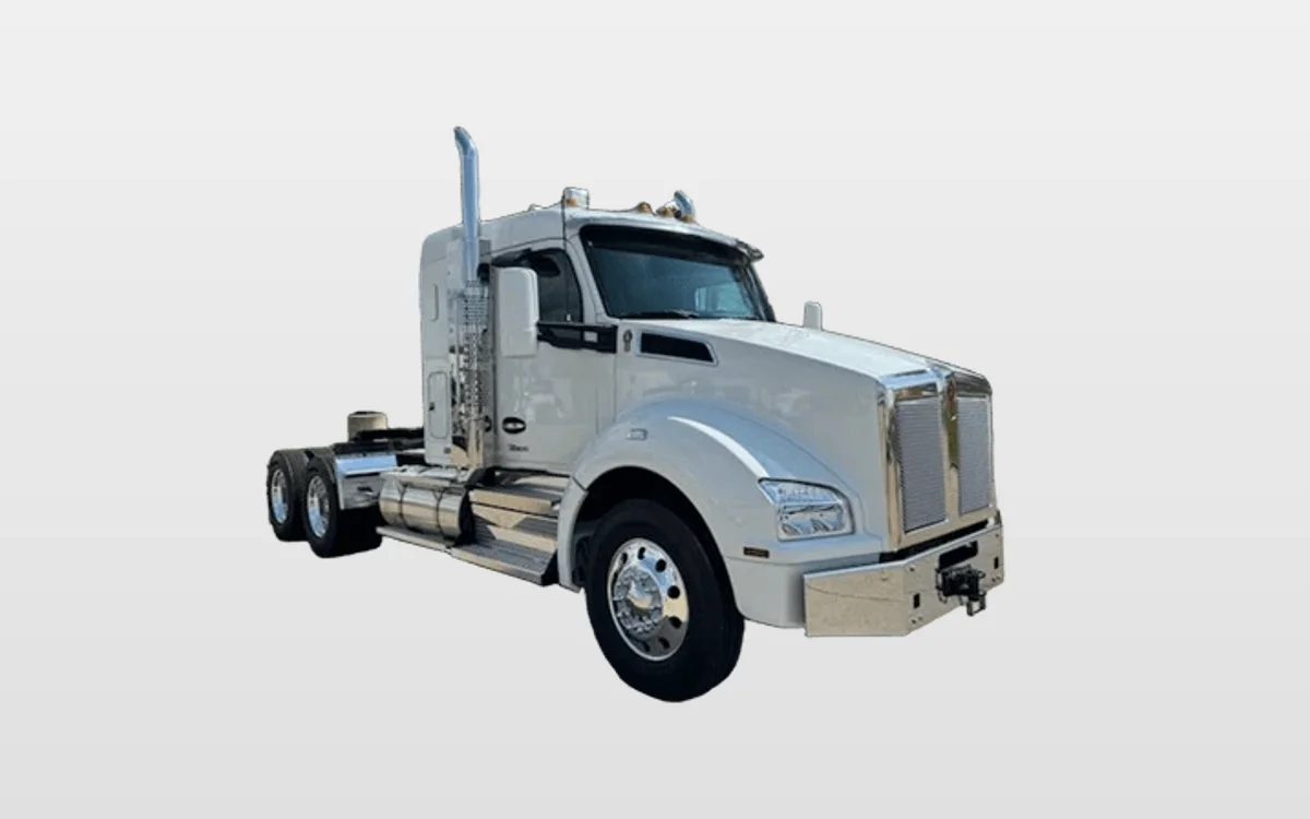 2026 Kenworth T880 - image 1