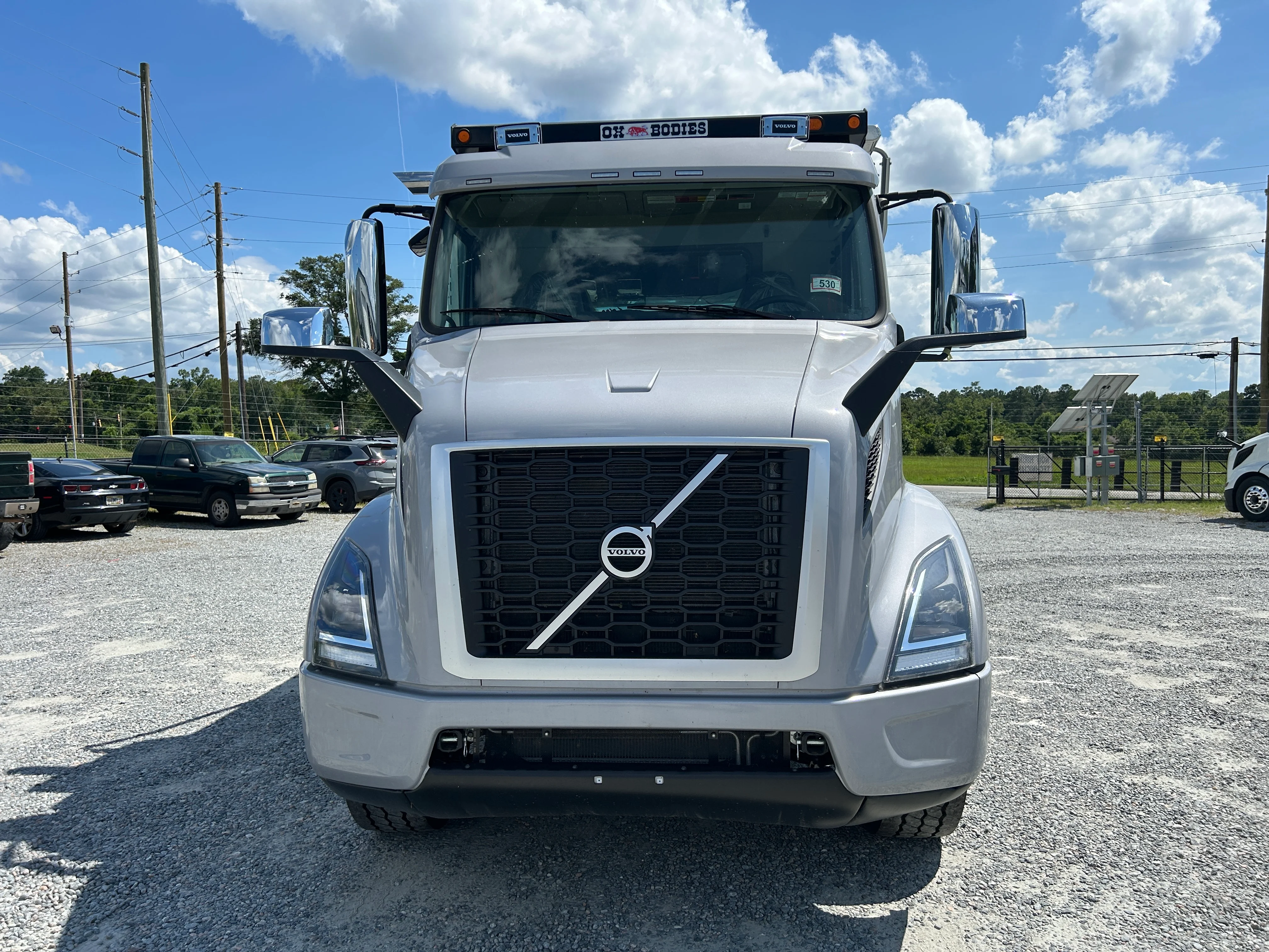 2025 Volvo VNR 640 in Macon, GA — photo 4