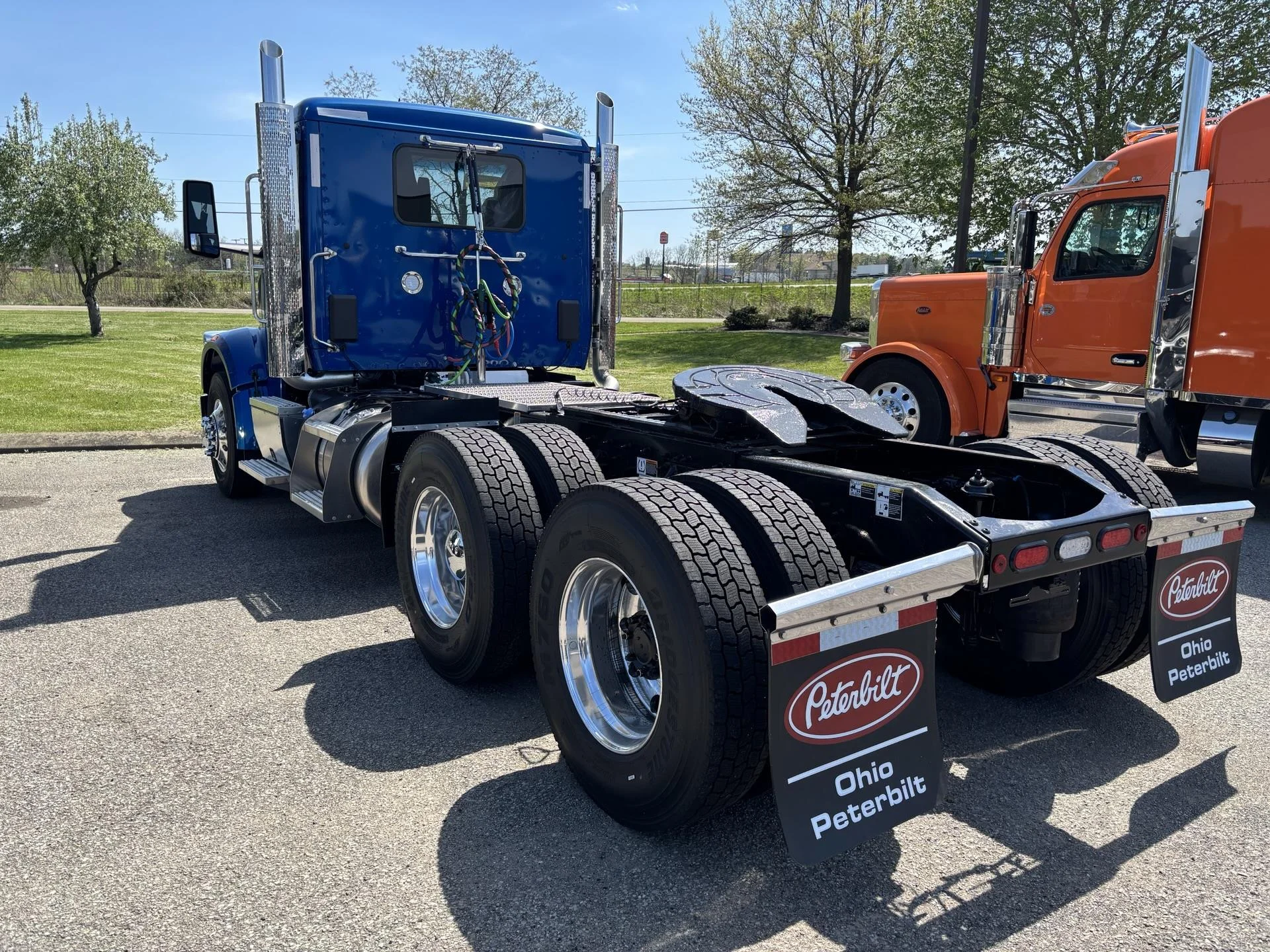 2027 Peterbilt 567 in Zanesville, OH — photo 3
