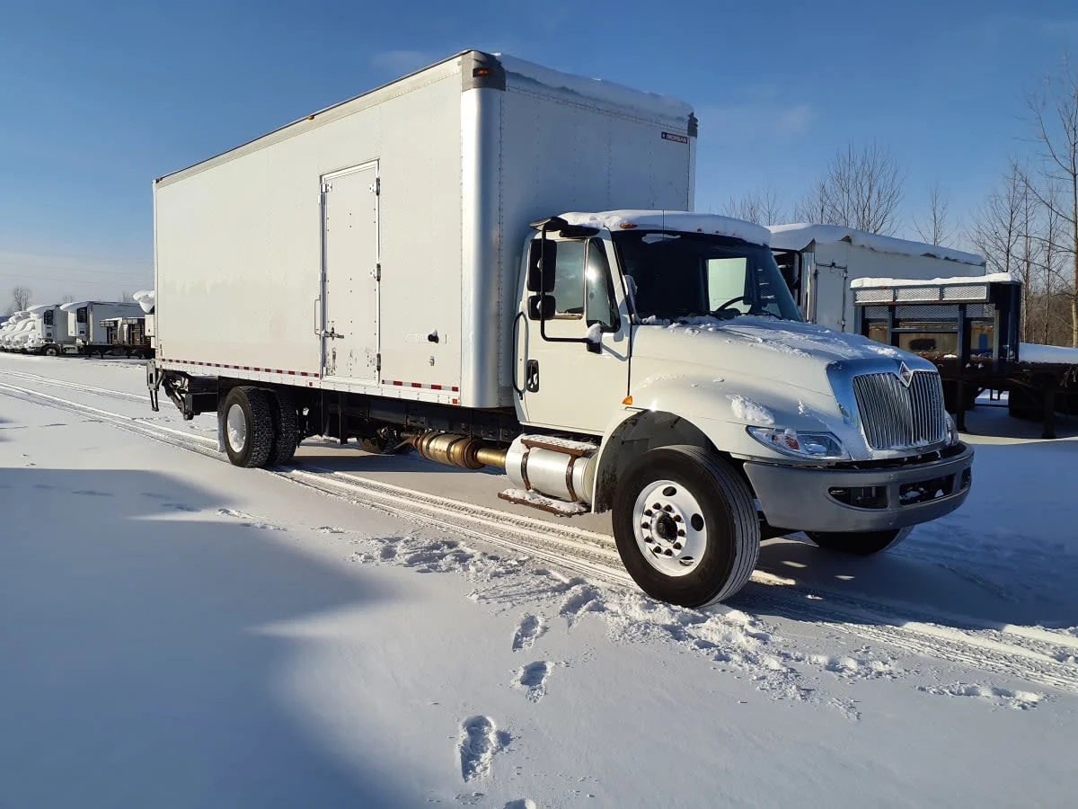 2017 International 4300 in Wayland, MI — photo 3