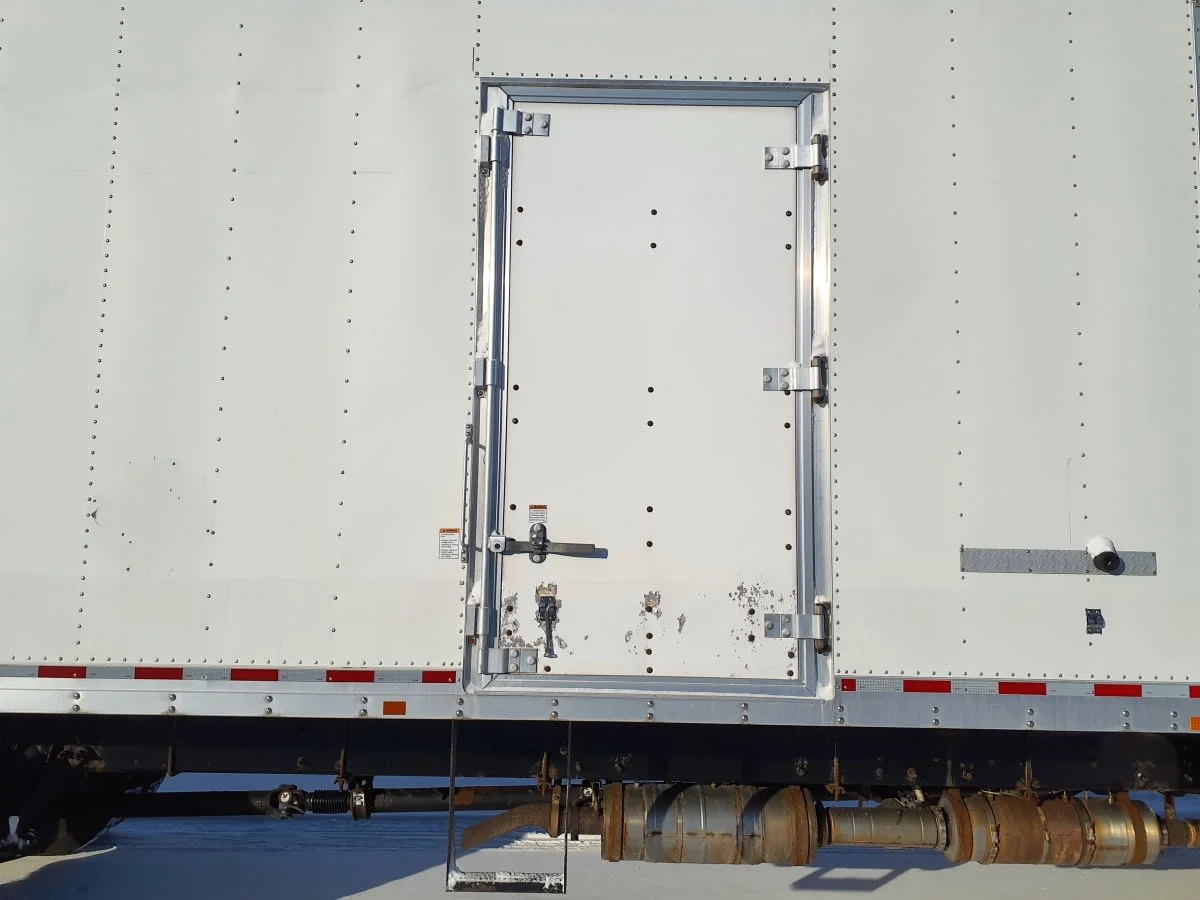 2017 International 4300 in Wayland, MI — photo 14