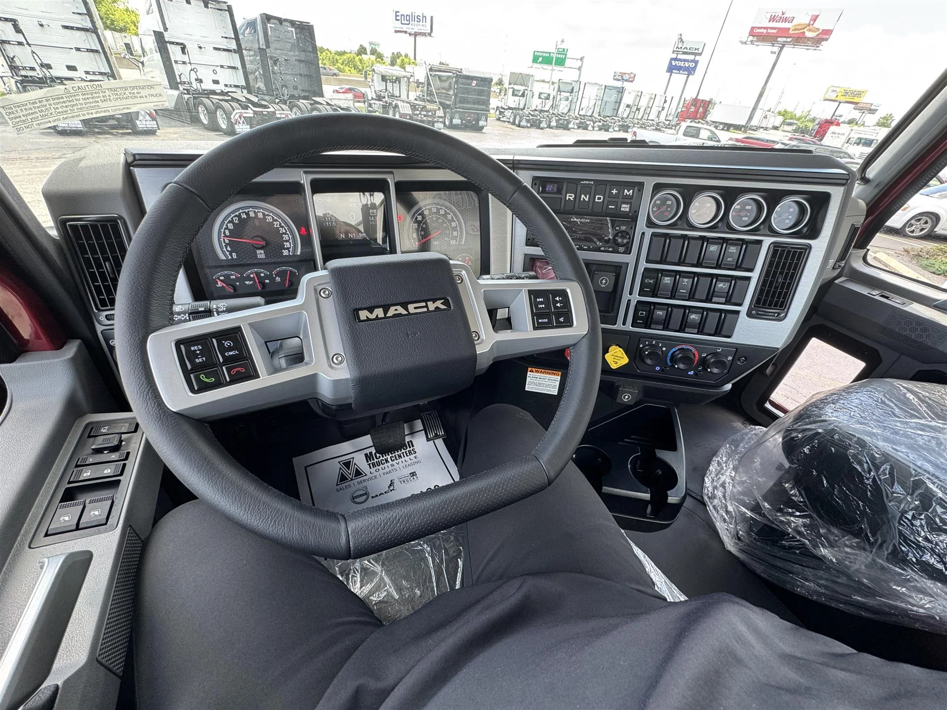 2026 Mack Pinnacle - image 9