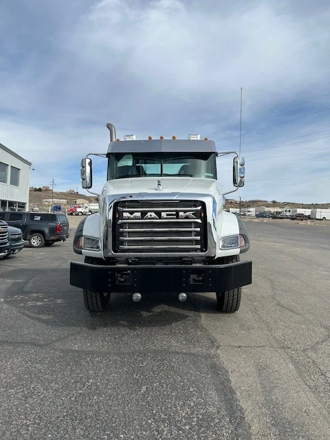2026 Mack Granite in Farmington, NM — photo 2