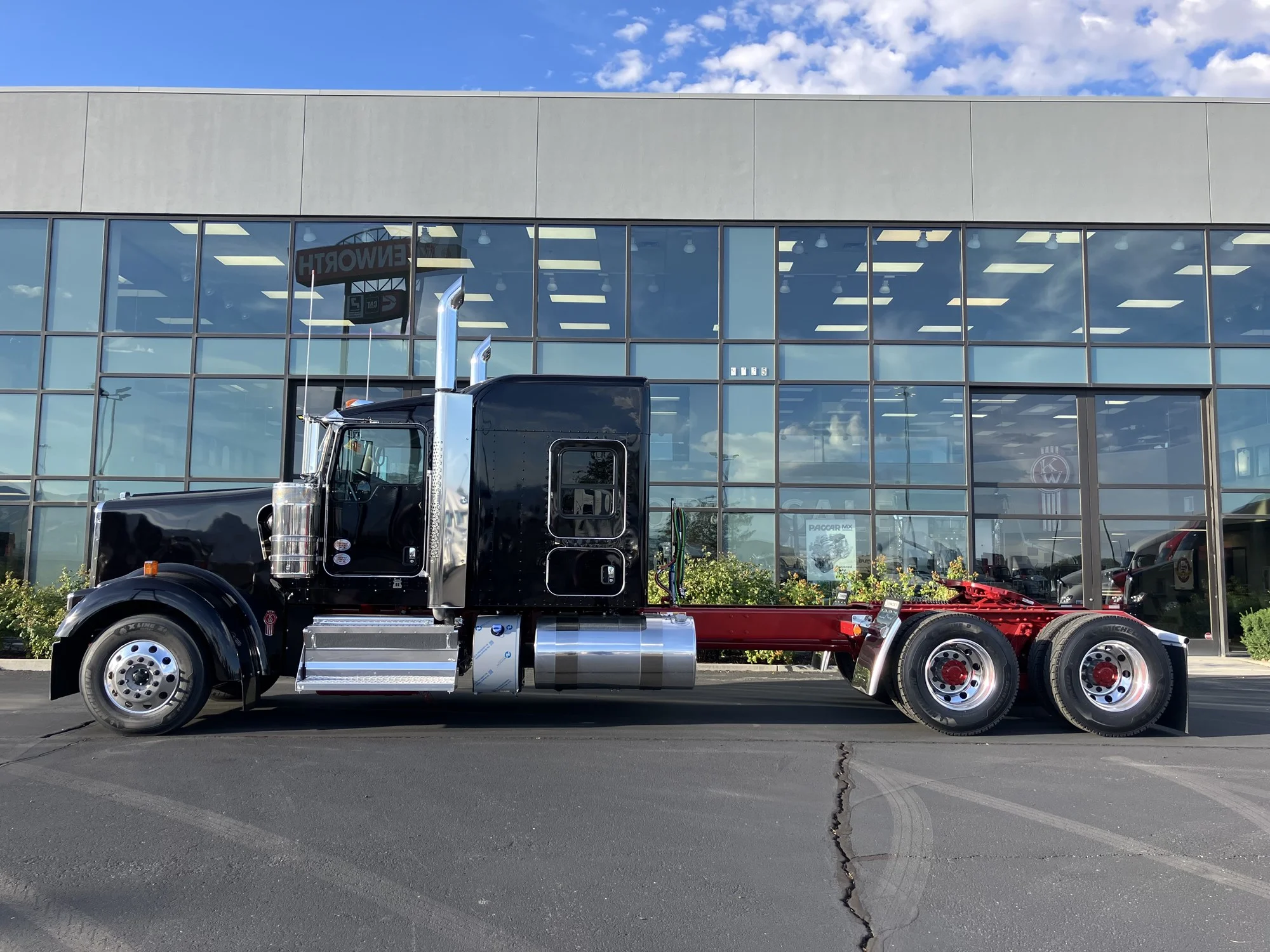 2027 Kenworth W900 in Salt Lake, UT — photo 5