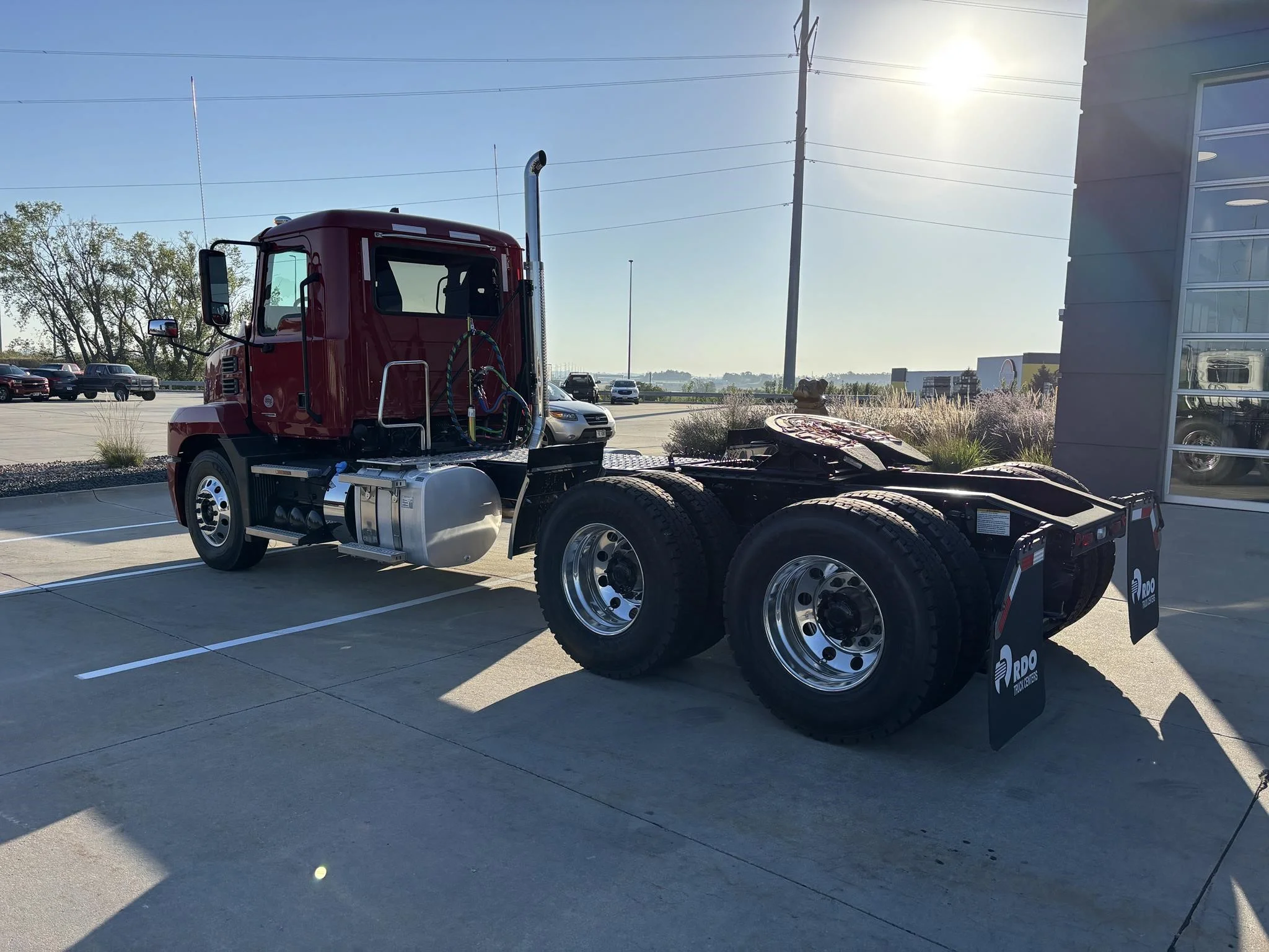 2026 Mack Anthem - image 3