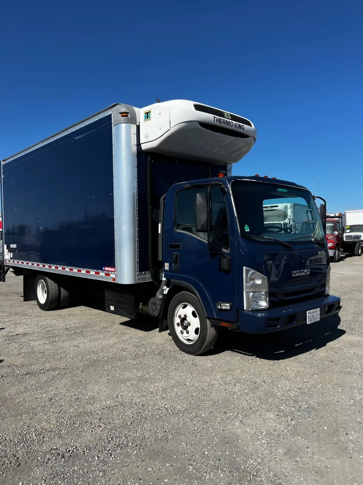 2019 Isuzu NQR - image 3