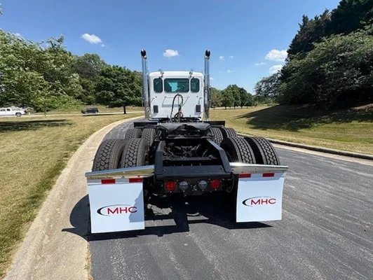 2027 Kenworth T880 in Greensboro, NC — photo 5