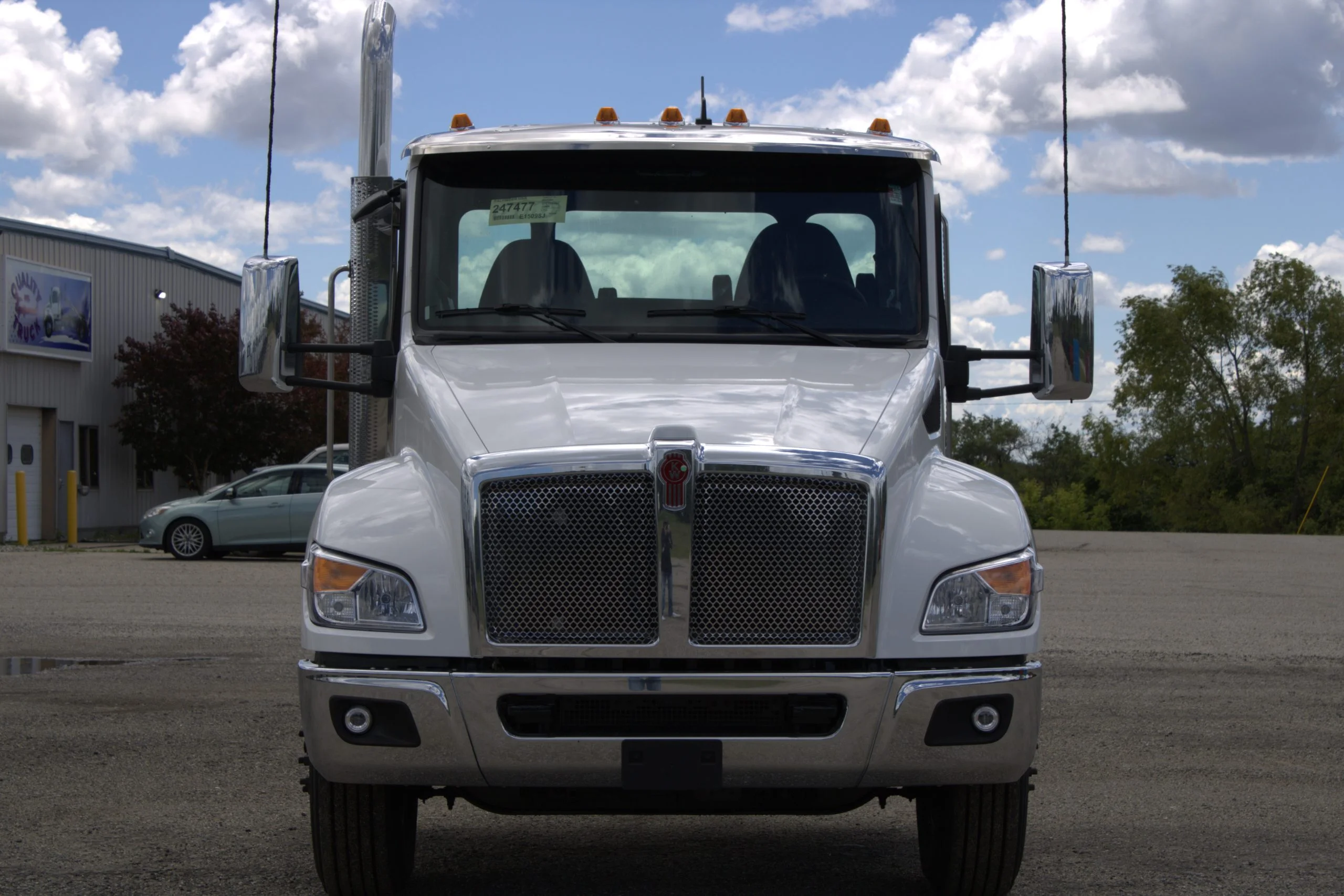 2027 Kenworth T280