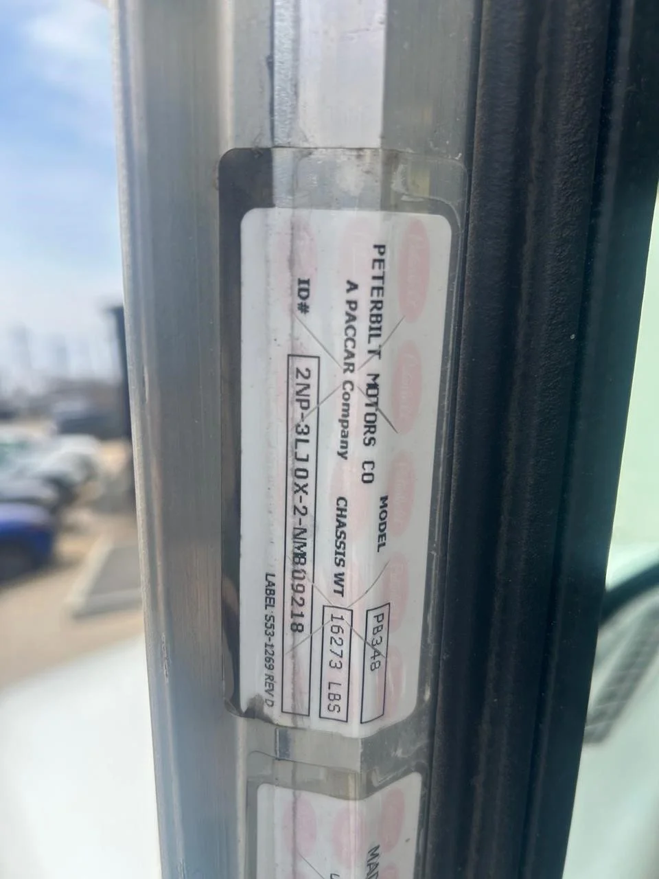 2022 Peterbilt 348 - image 6