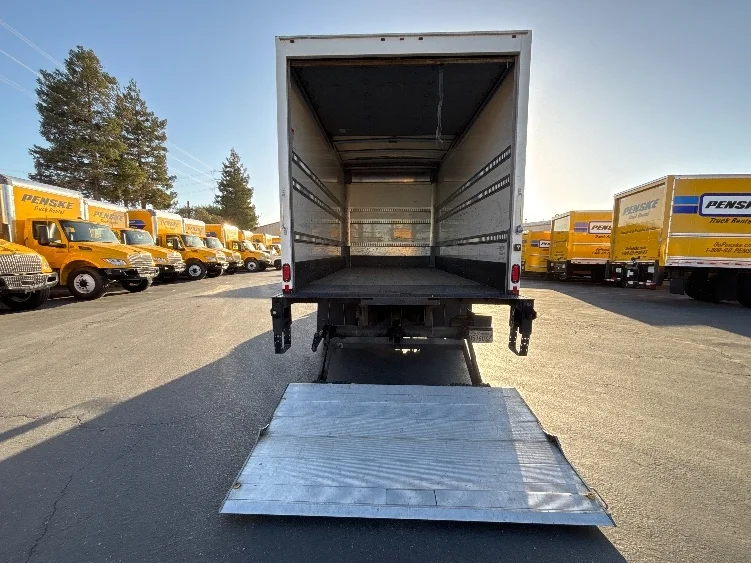 2020 International MV in West Sacramento, CA — photo 9