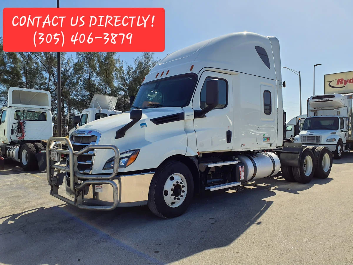 2020 Freightliner Cascadia in Davie, FL