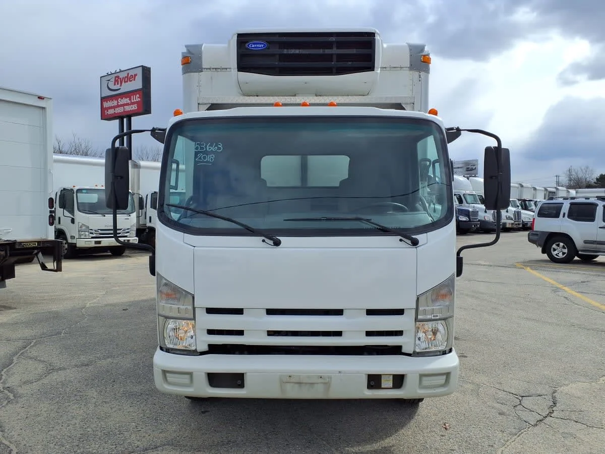 2018 Isuzu NQR - image 2