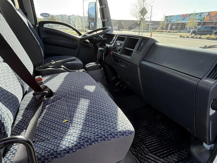 2026 Isuzu NPR - image 17