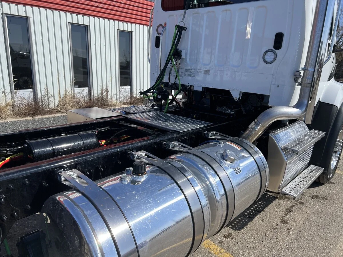 2026 Freightliner 114SD - image 5