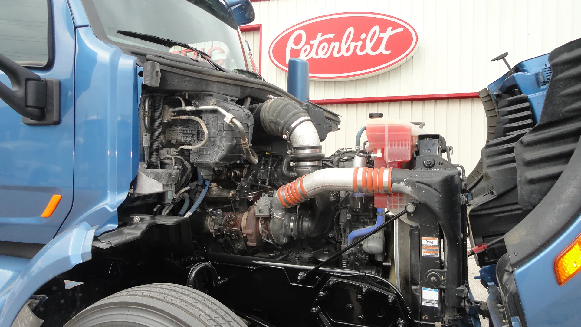 2020 Peterbilt 579 in O'fallon, MO — photo 10