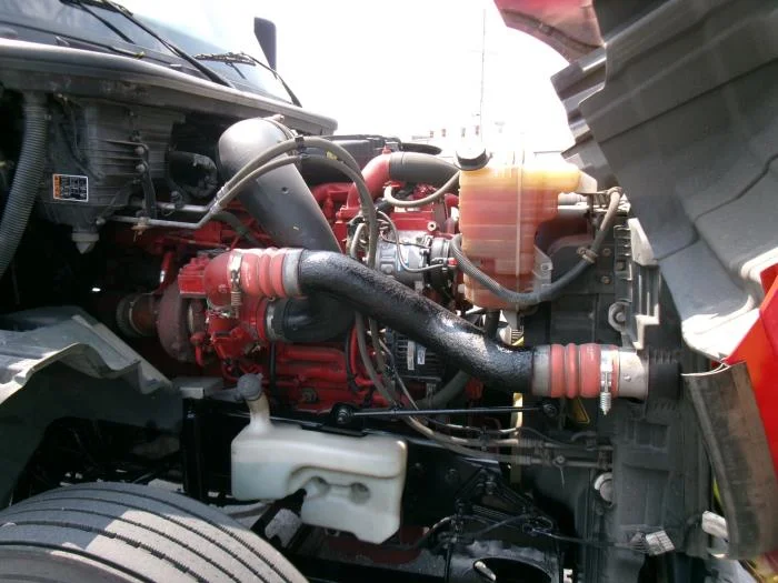 2023 International LT — photo 9