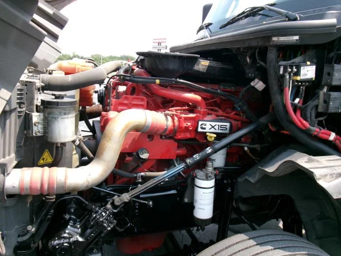2023 International LT — photo 10