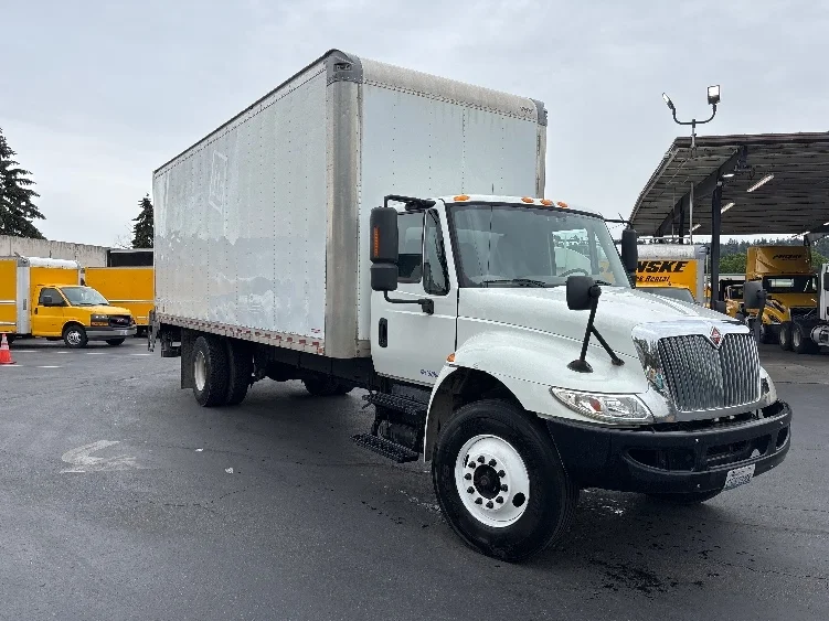 2018 International 4300