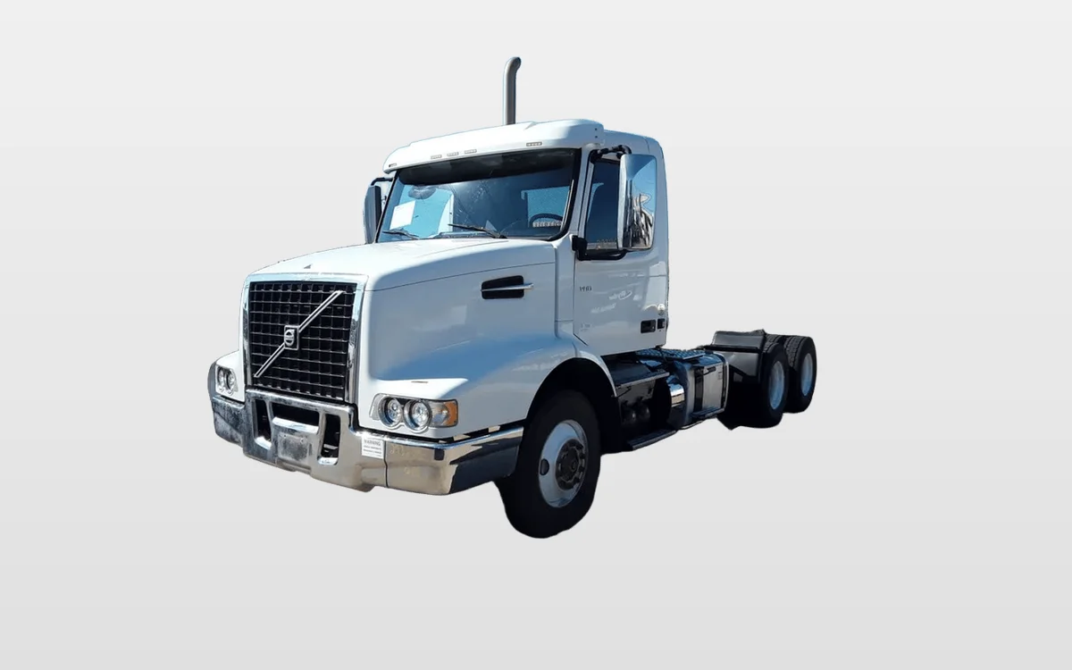2020 Volvo VNL 860 - image 1