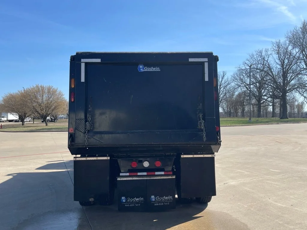 2025 Peterbilt 567 in Springfield, MO — photo 4