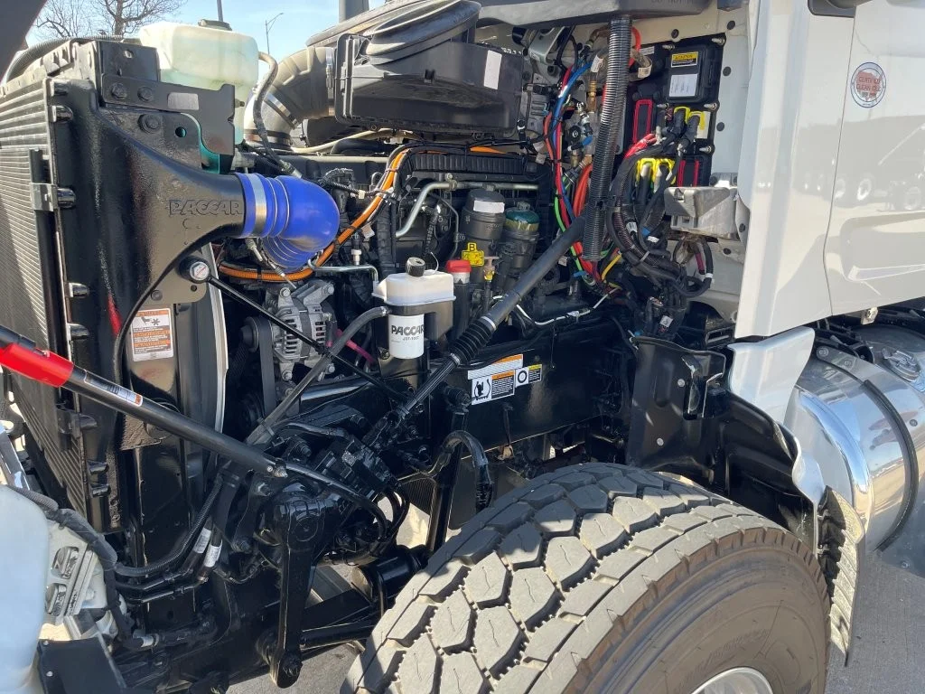 2025 Peterbilt 567 in Springfield, MO — photo 9