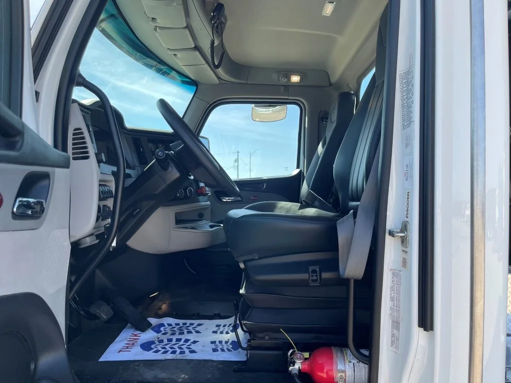 2025 Peterbilt 567 in Springfield, MO — photo 10