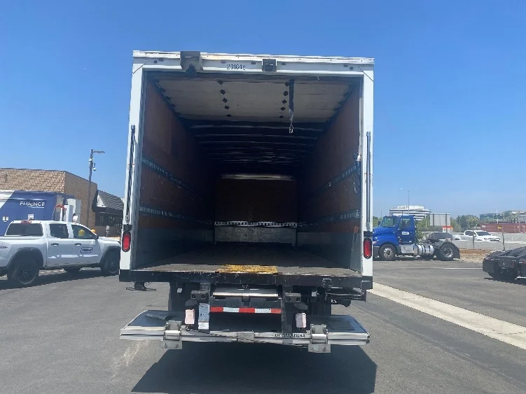 2020 Freightliner eM2 in Fontana, CA — photo 8