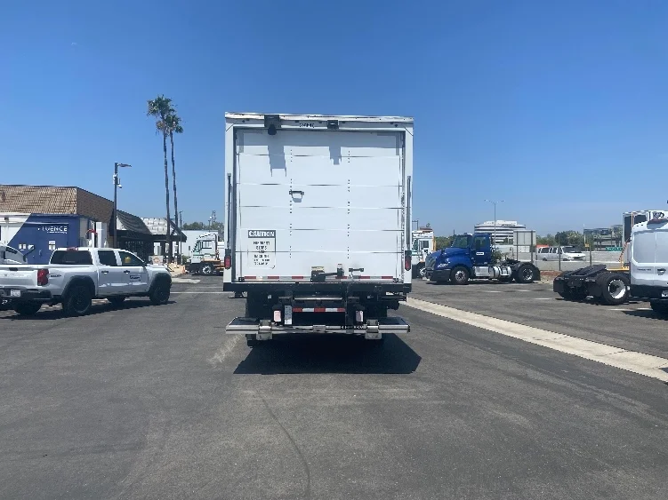 2020 Freightliner eM2 in Fontana, CA — photo 7