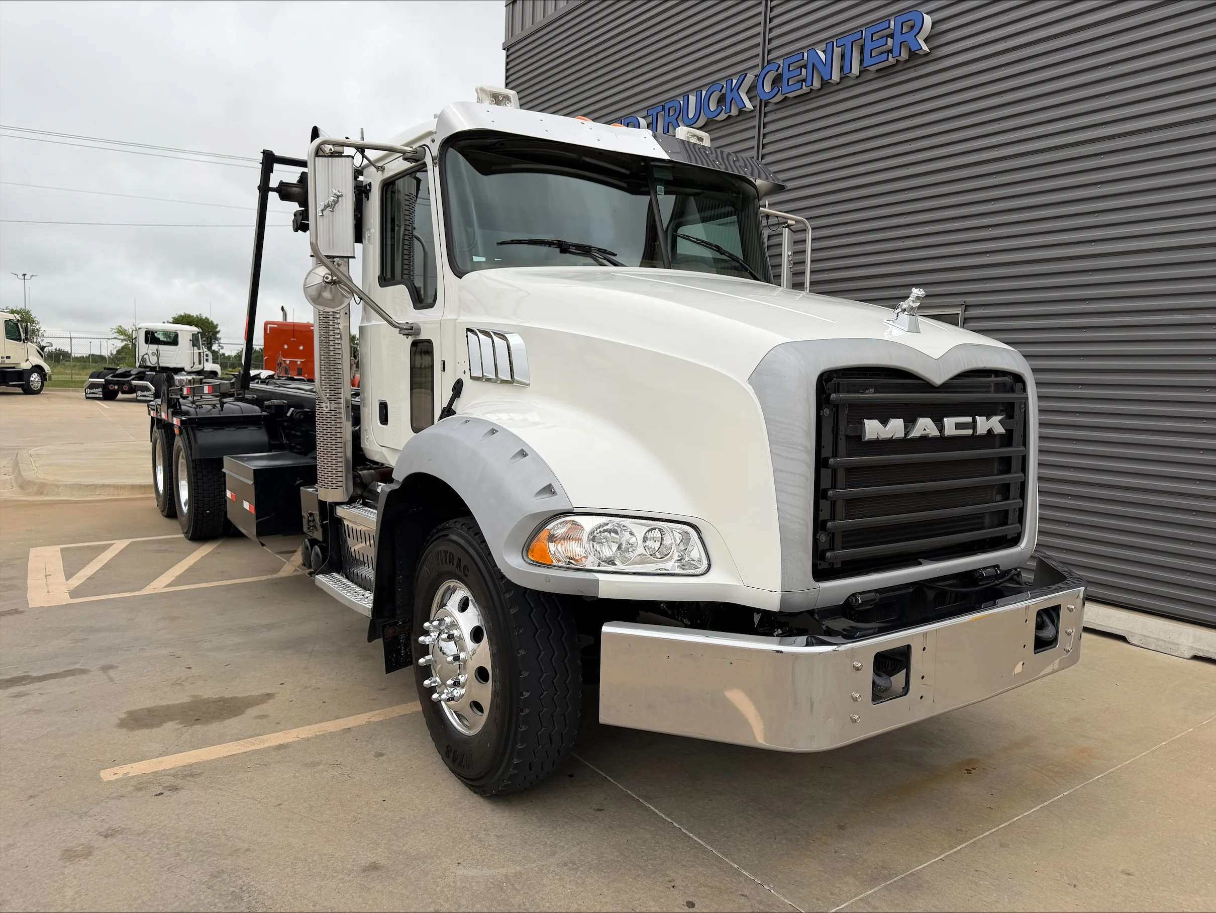 2016 Mack in Oklahoma City, OK — photo 3