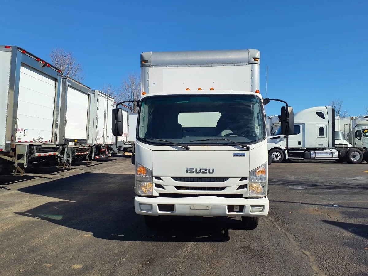 2018 Isuzu NPR - image 2