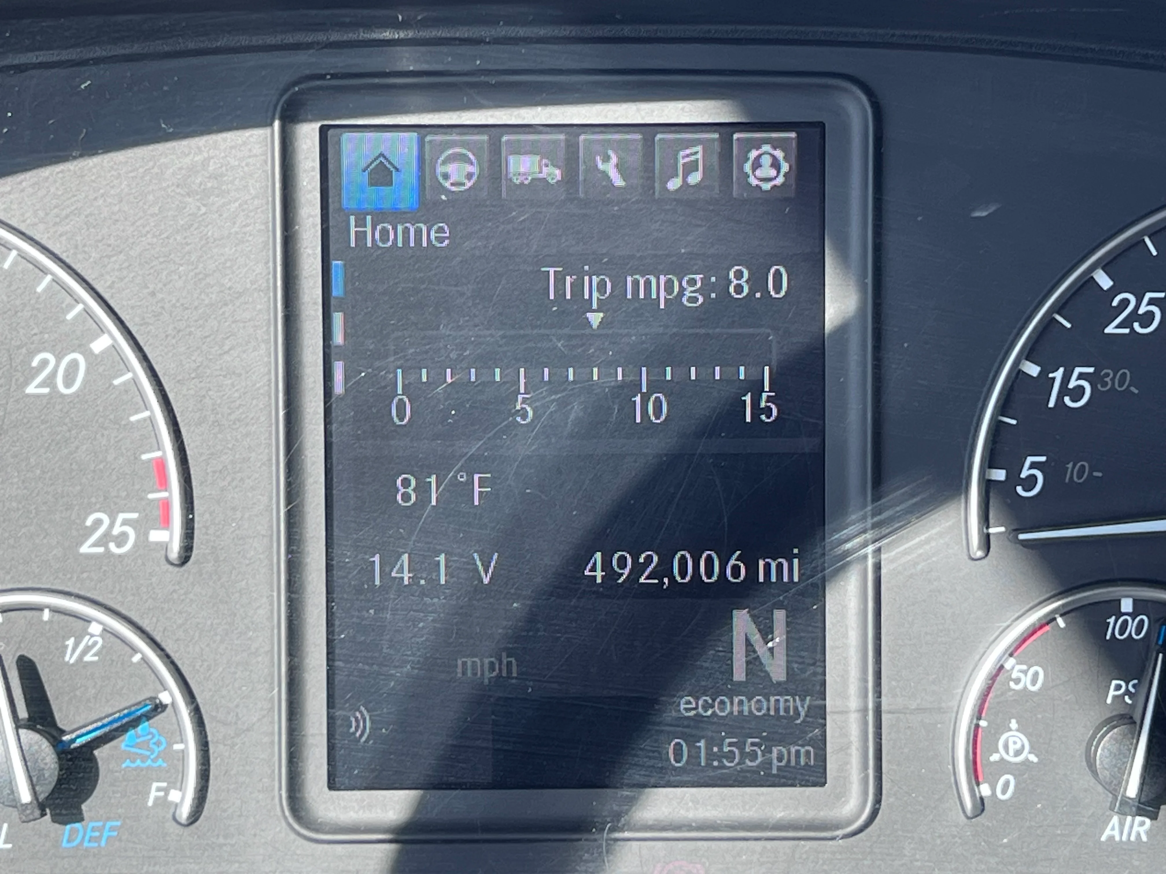 2021 Freightliner Cascadia in Nashville Isuzu, TN — photo 17