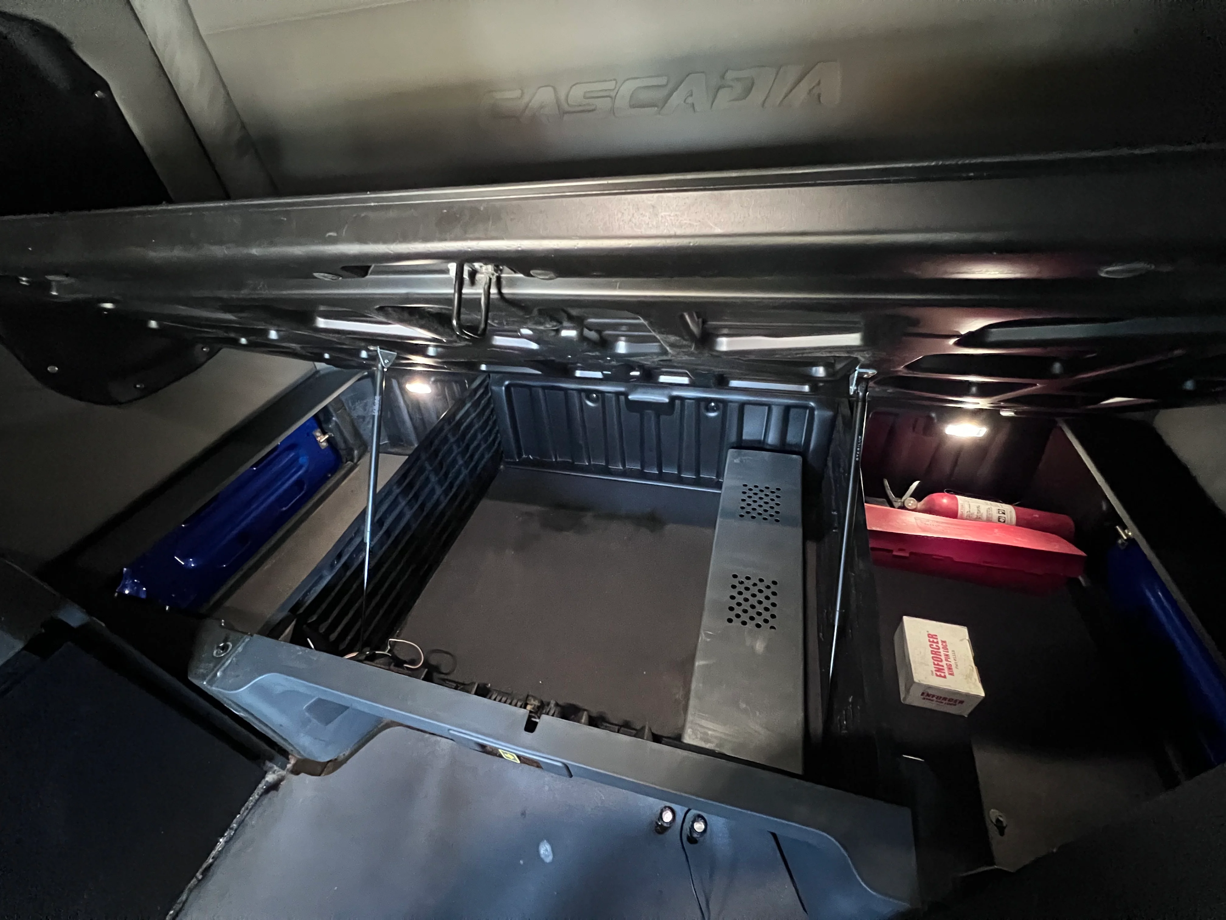 2021 Freightliner Cascadia in Nashville Isuzu, TN — photo 24