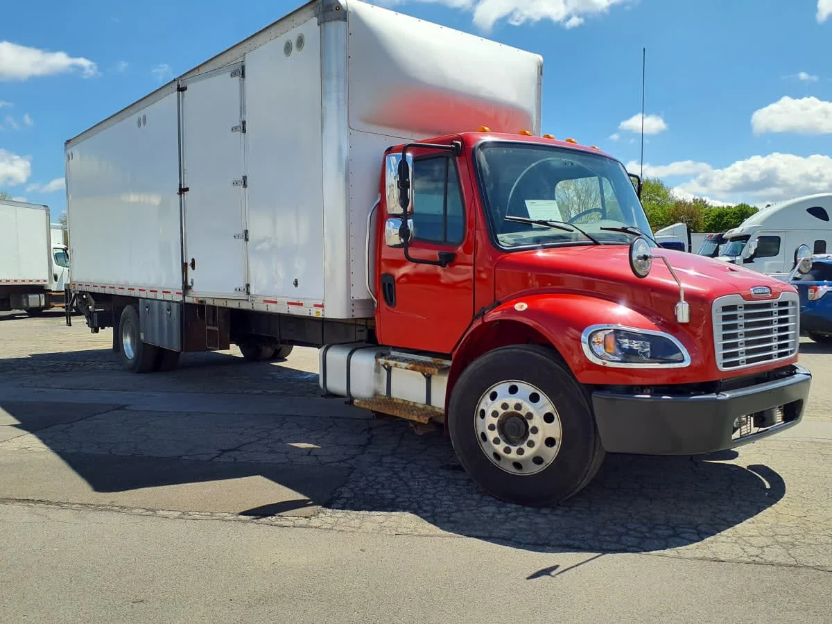 2022 Freightliner M2 106 in Syracuse, NY — photo 3