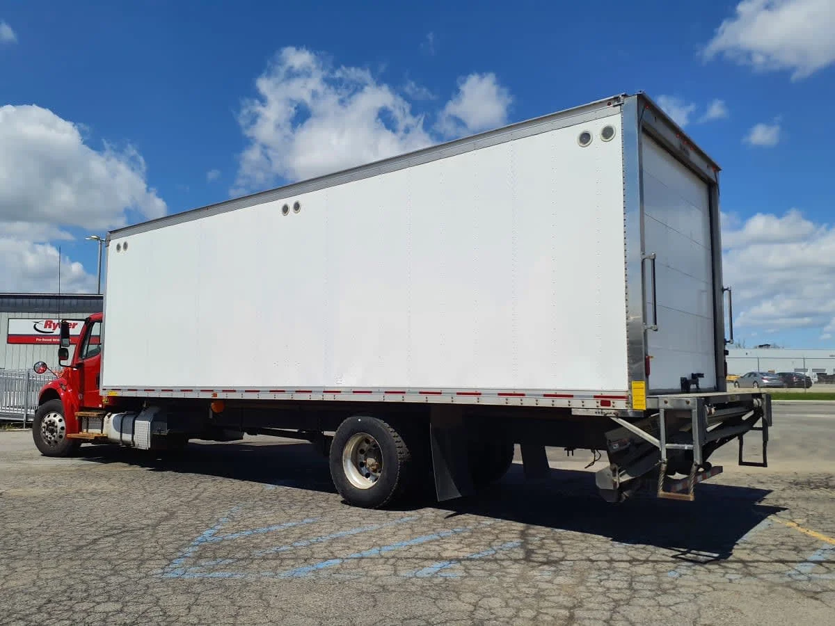 2022 Freightliner M2 106 in Syracuse, NY — photo 5