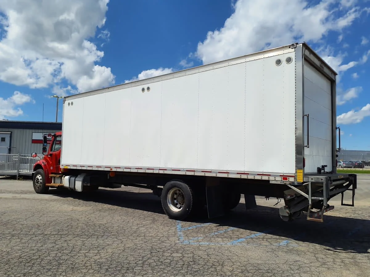 2022 Freightliner M2 106 in Syracuse, NY — photo 4