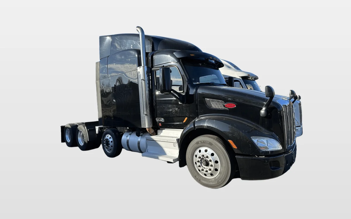 2018 Peterbilt - image 1