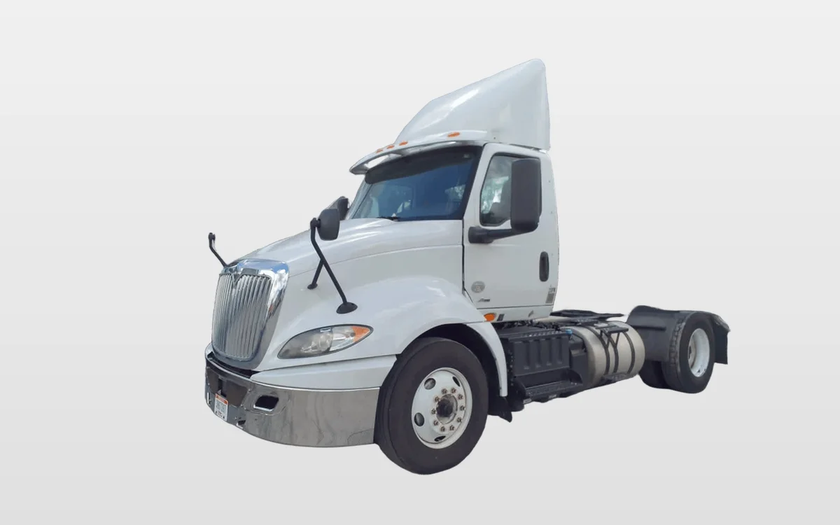 2019 International - image 1