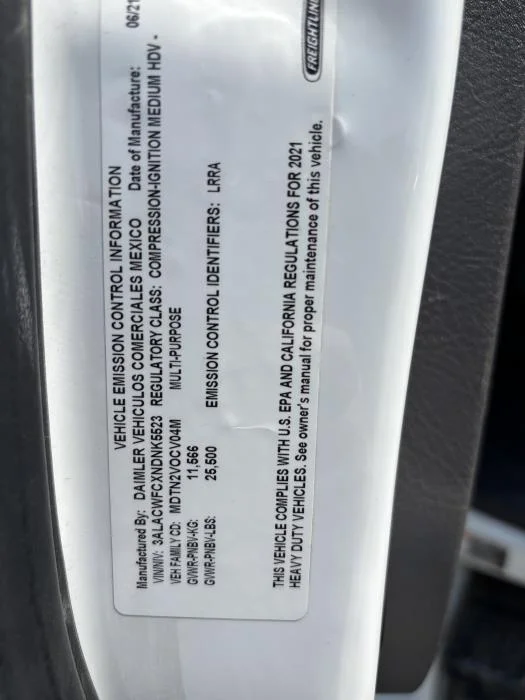 2022 Freightliner M2 106 — photo 15