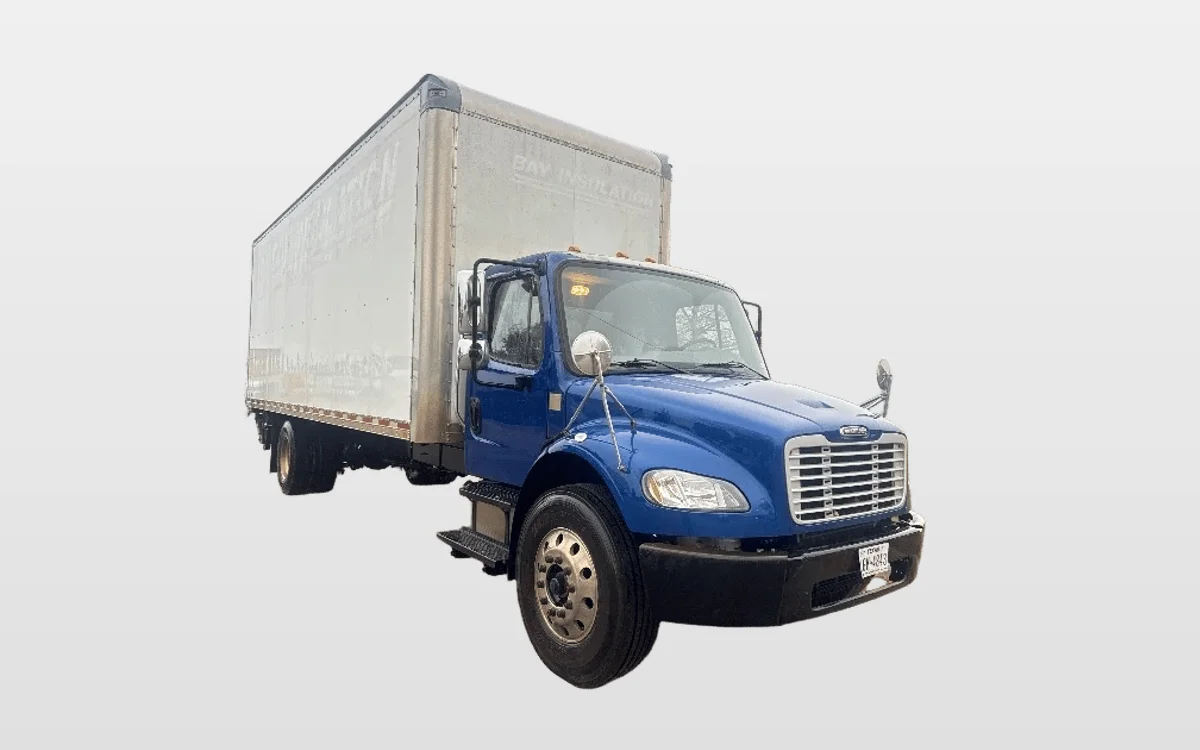 2019 Freightliner M2 106 - image 1