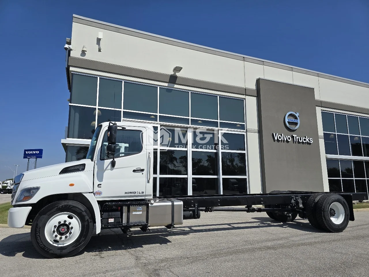 2025 Hino in Toledo, OH — photo 3