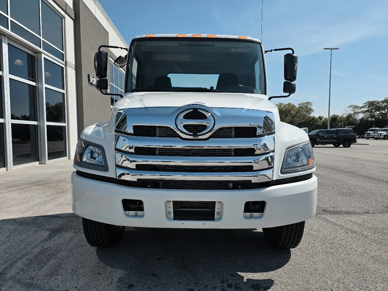 2025 Hino in Toledo, OH — photo 2