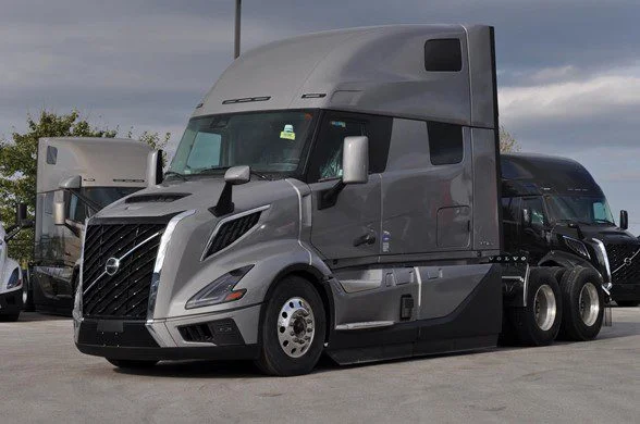 2026 Volvo VNL 860