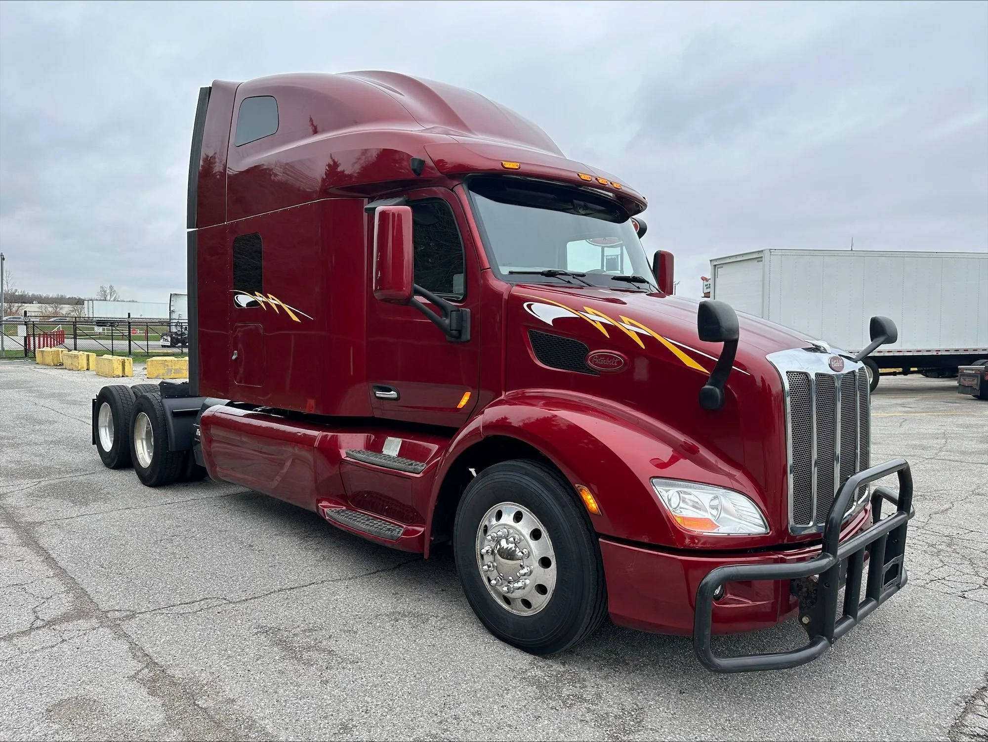 2021 Peterbilt 579 in Portland, OR — photo 2