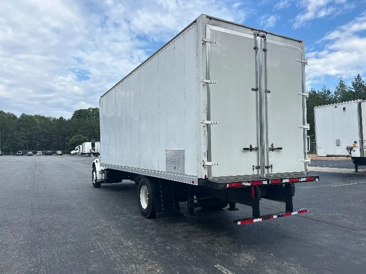 2019 Freightliner eM2 in Greensboro, NC — photo 6