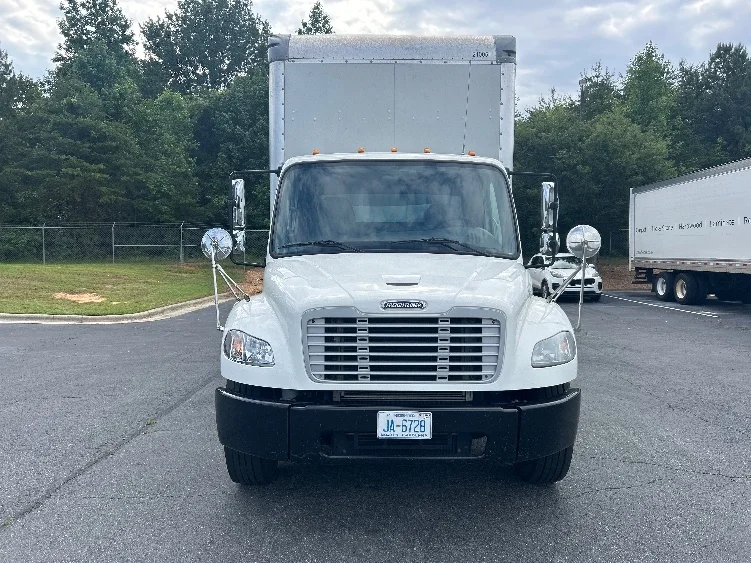 2019 Freightliner eM2 in Greensboro, NC — photo 2